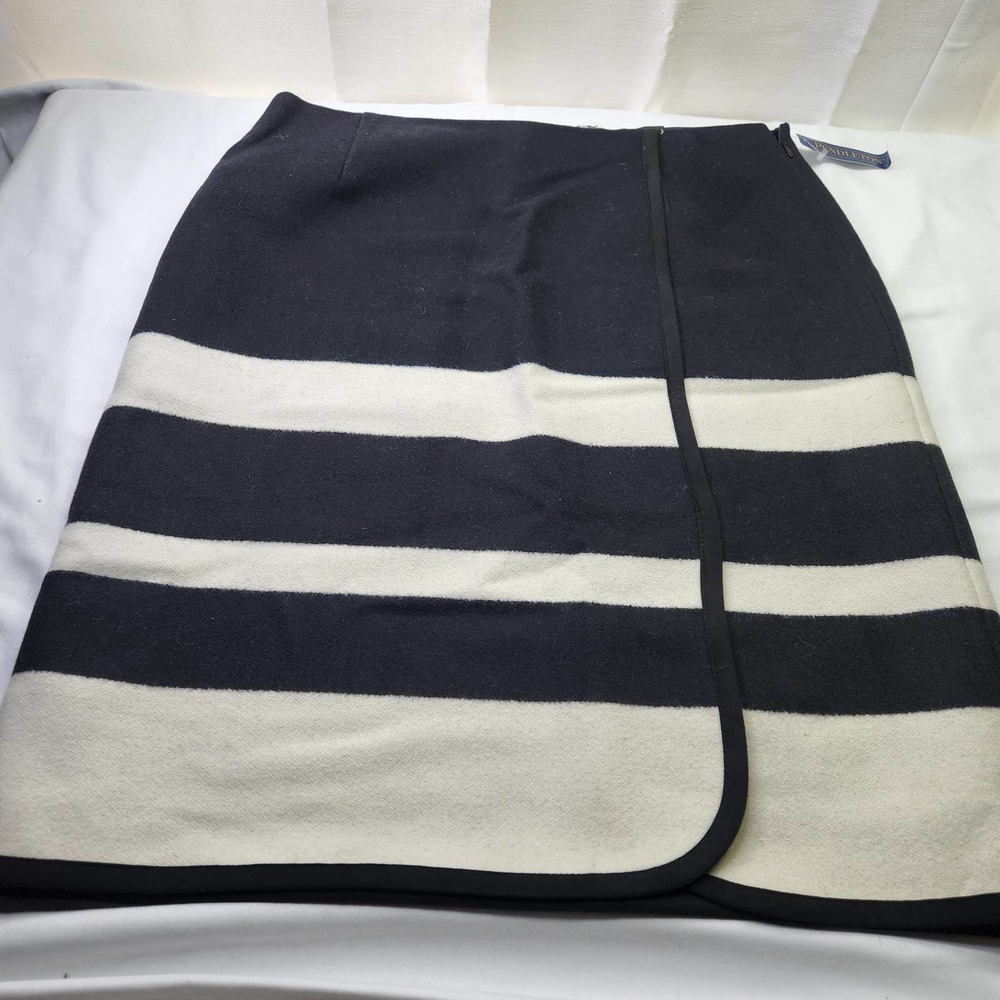 Pendleton Skyline Boulevard Black & White Striped Wool Skirt Size 16